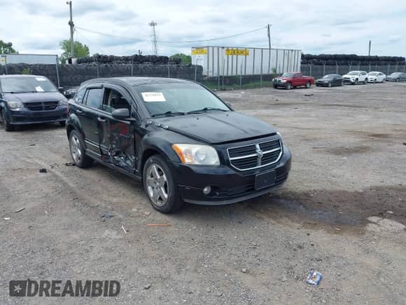 2007 Dodge Caliber R/T with VIN 1B3HE78KX7D330249, listed as a IAAI auction lot 42770111 with 131,563 mi miles and . Bid and sale history available at DreamBid. Image 1.