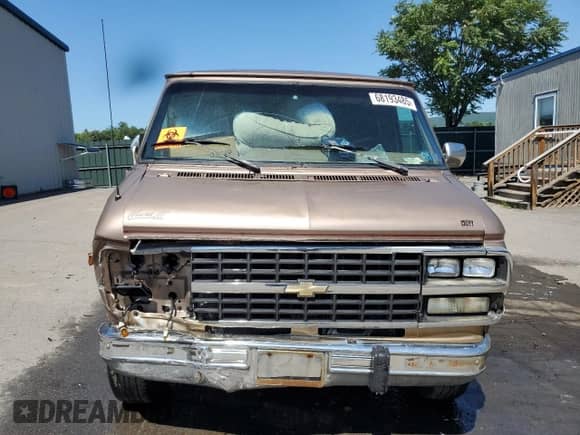 1995 Chevrolet Chevy Van с VIN 1GBEG25Z4SF163727, выставлен на аукционе Copart как лот 68193485 с пробегом 165 321 миль миль и Списание • Salvage title. История ставок и продаж доступна на DreamBid. Изображение 5.