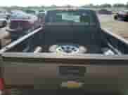 2011 Chevrolet Silverado 1500 Work Truck z VIN 1GCRKPE31BZ294567, wystawiony jako Copart lot #60149325 z przebiegiem 247 125 mil mil oraz Czysty tytuł • Clean title. Historia ofert i sprzedaży dostępna na DreamBid. Obrazek 10.