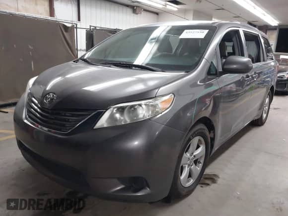 2016 Toyota Sienna LE with VIN 5TDKK3DC5GS742135, listed as a IAAI auction lot 43527550 with 131,115 mi miles and . Bid and sale history available at DreamBid. Image 2.