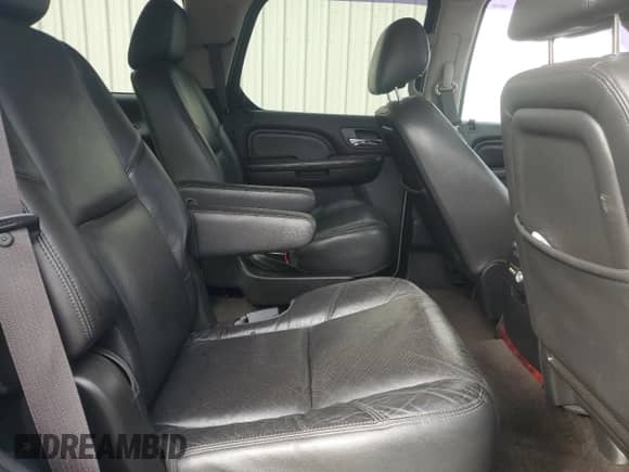 2012 Cadillac Escalade Premium с VIN 1GYS4CEF3CR250340, выставлен на аукционе Copart как лот 49500245 с пробегом 168 279 миль миль и Списание • Salvage title. История ставок и продаж доступна на DreamBid. Изображение 11.