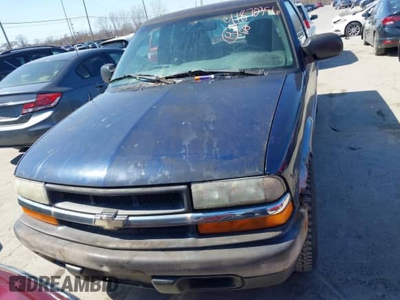 2003 Chevrolet S-10 LS с VIN 1GCDT19X438161956, выставлен на аукционе IAAI как лот 41870356 с пробегом 77 079 миль миль и . История ставок и продаж доступна на DreamBid. Изображение 12.