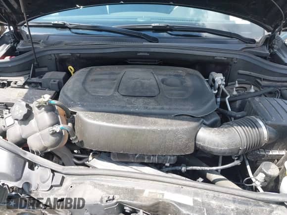 2021 Jeep Grand Cherokee Laredo E z VIN 1C4RJFAG0MC561001, wystawiony jako IAAI lot #42811025 z przebiegiem 48 959 mil mil oraz . Historia ofert i sprzedaży dostępna na DreamBid. Obrazek 10.