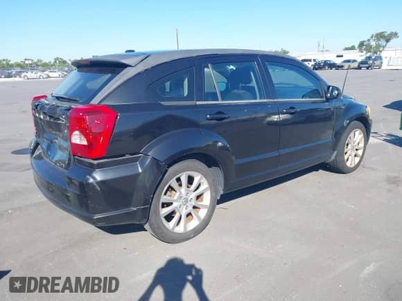 2011 Dodge Caliber Heat с VIN 1B3CB5HA5BD205554, выставлен на аукционе IAAI как лот 43463776 с пробегом 174 580 миль миль и . История ставок и продаж доступна на DreamBid. Изображение 4.