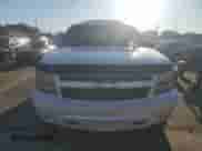 2008 Chevrolet Suburban LTZ z VIN 1GNFK16328R195352, wystawiony jako Copart lot #70376165 z przebiegiem 172 456 mil mil oraz Czysty tytuł • Clean title. Historia ofert i sprzedaży dostępna na DreamBid. Obrazek 5.