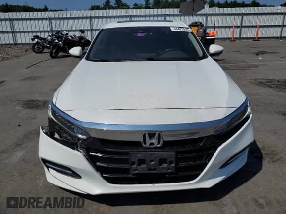 2018 Honda Accord EX-L z VIN 1HGCV3F53JA005015, wystawiony jako Copart lot #68491855 z przebiegiem 142 583 mil mil oraz Czysty tytuł • Clean title. Historia ofert i sprzedaży dostępna na DreamBid. Obrazek 5.