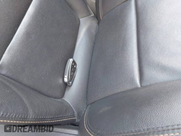 2021 Chevrolet Equinox Premier with VIN 2GNAXNEV7M6151875, listed as a IAAI auction lot 42580389 with Not provided miles and . Bid and sale history available at DreamBid. Image 11.