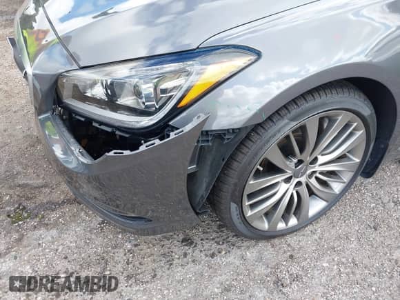 2015 Hyundai Genesis 5.0L z VIN KMHGN4JF3FU078280, wystawiony jako IAAI lot #43381285 z przebiegiem 40 526 mil mil oraz . Historia ofert i sprzedaży dostępna na DreamBid. Obrazek 6.