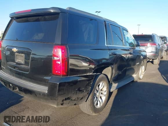 2017 Chevrolet Tahoe LS с VIN 1GNSCAKC7HR379316, выставлен на аукционе IAAI как лот 42677130 с пробегом 100 844 миль миль и . История ставок и продаж доступна на DreamBid. Изображение 4.
