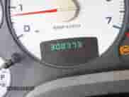 2003 Dodge 1500 ST z VIN 1D7HU18D13J670374, wystawiony jako IAAI lot #42628081 z przebiegiem 300 373 mil mil oraz . Historia ofert i sprzedaży dostępna na DreamBid. Obrazek 16.