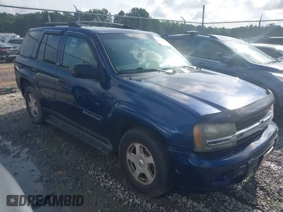 2002 Chevrolet TrailBlazer LS with VIN 1GNDS13S222526028, listed as a IAAI auction lot 42482427 with 299,910 mi miles and . Bid and sale history available at DreamBid. Image 1.