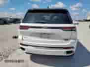 2023 Jeep Grand Cherokee Summit z VIN 1C4RJHEG4P8101904, wystawiony jako Copart lot #84244315 z przebiegiem 42 447 mil mil oraz Szkoda całkowita • Salvage title. Historia ofert i sprzedaży dostępna na DreamBid. Obrazek 6.