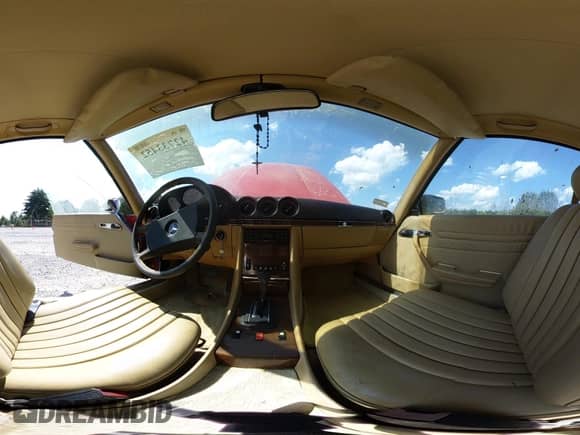 1982 Mercedes-Benz 380 SL with VIN WDBBA45A6CB019030, listed as a IAAI auction lot 42733452 with 226,413 mi miles and . Bid and sale history available at DreamBid. Image 18.