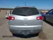 2010 Chevrolet Traverse LS z VIN 1GNLVEED7AS147646, wystawiony jako IAAI lot #42582484 z przebiegiem 58 809 mil mil oraz . Historia ofert i sprzedaży dostępna na DreamBid. Obrazek 16.