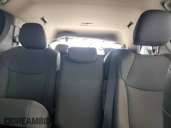 2023 Toyota Sienna XLE z VIN 5TDYRKEC4PS166200, wystawiony jako Copart lot #69557665 z przebiegiem 30 188 mil mil oraz Szkoda całkowita • Salvage title. Historia ofert i sprzedaży dostępna na DreamBid. Obrazek 10.