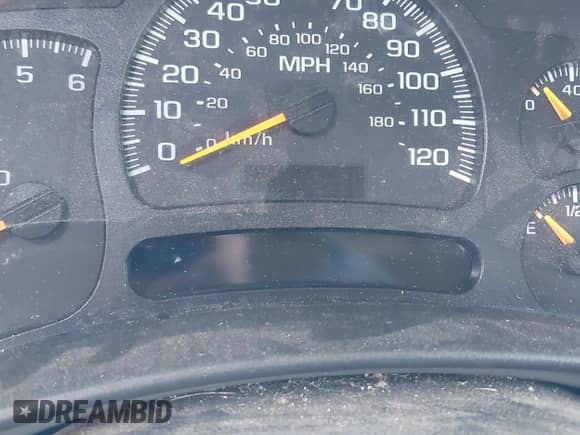 2005 GMC Sierra 1500 SLE с VIN 2GTEC13T051162389, выставлен на аукционе IAAI как лот 43050515 с пробегом Не указан миль и . История ставок и продаж доступна на DreamBid. Изображение 7.