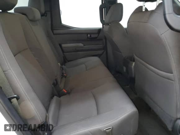 2024 Toyota Tacoma SR5 with VIN 3TMKB5FN2RM011207, listed as a Copart auction lot 80397465 with 28,515 mi miles and Clean title. Bid and sale history available at DreamBid. Image 10.
