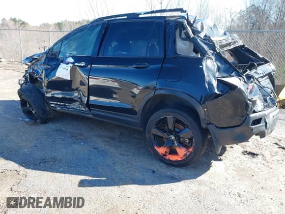 2021 Honda Passport Elite z VIN 5FNYF8H04MB023101, wystawiony jako IAAI lot #41559545 z przebiegiem Nie podano mil oraz . Historia ofert i sprzedaży dostępna na DreamBid. Obrazek 3.