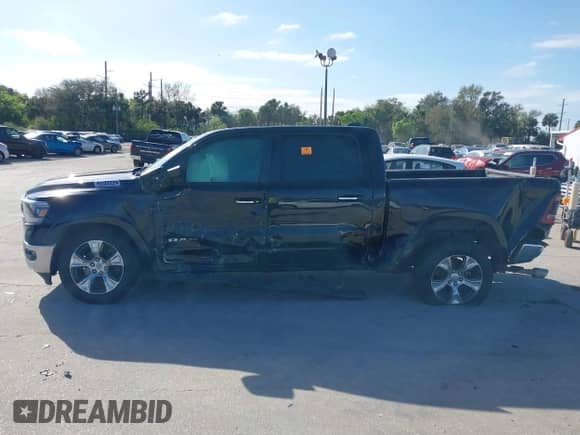 2019 Ram 1500 Laramie с VIN 1C6RREJT5KN508402, выставлен на аукционе IAAI как лот 41548045 с пробегом 226 128 миль миль и . История ставок и продаж доступна на DreamBid. Изображение 13.