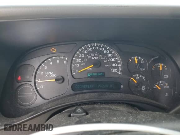 2005 Chevrolet Suburban LS с VIN 1GNEC16Z65J128499, выставлен на аукционе Copart как лот 62998585 с пробегом 176 223 миль миль и Списание • Salvage title. История ставок и продаж доступна на DreamBid. Изображение 9.