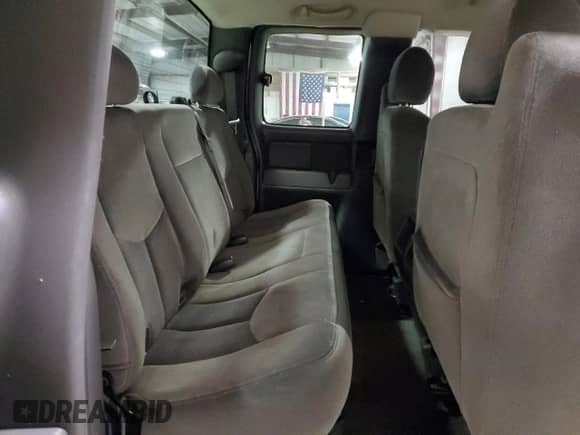 2006 GMC Sierra 1500 SLE1 with VIN 1GTEC19Z96Z233223, listed as a Copart auction lot 45981815 with 167,532 mi miles and Salvage title. Bid and sale history available at DreamBid. Image 10.