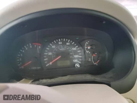 2002 Hyundai Accent GL z VIN KMHCG45C32U373009, wystawiony jako Copart lot #62753865 z przebiegiem Nie podano mil oraz Szkoda całkowita • Salvage title. Historia ofert i sprzedaży dostępna na DreamBid. Obrazek 9.