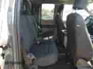 2018 Ford F-150 XL z VIN 1FTEX1EP2JFC52781, wystawiony jako Copart lot #86280965 z przebiegiem 130 464 mil mil oraz Czysty tytuł • Clean title. Historia ofert i sprzedaży dostępna na DreamBid. Obrazek 10.