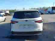 2024 Toyota Sienna Limited z VIN 5TDZRKEC6RS209376, wystawiony jako IAAI lot #41901916 z przebiegiem 20 452 mil mil oraz . Historia ofert i sprzedaży dostępna na DreamBid. Obrazek 16.