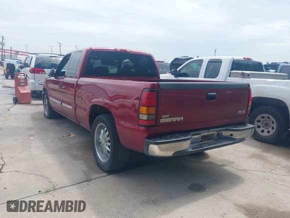2005 GMC Sierra 1500 SLE с VIN 2GTEC19V451236860, выставлен на аукционе IAAI как лот 43046560 с пробегом 218 285 миль миль и . История ставок и продаж доступна на DreamBid. Изображение 3.