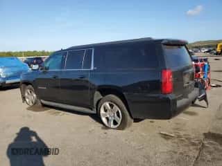 2017 Chevrolet Suburban LT z VIN 1GNSKHKC8HR230442, wystawiony jako Copart lot #81495125 z przebiegiem 83 739 mil mil oraz Szkoda całkowita • Salvage title. Historia ofert i sprzedaży dostępna na DreamBid. Obrazek 2.