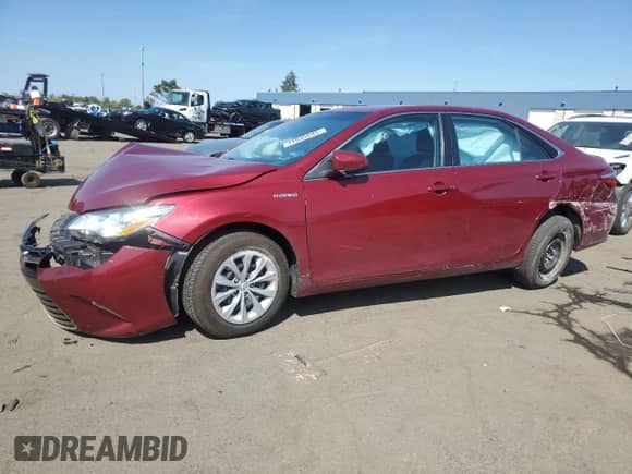 2017 Toyota Camry Hybrid LE z VIN 4T1BD1FK8HU214830, wystawiony jako Copart lot #71935645 z przebiegiem 102 857 mil mil oraz Czysty tytuł • Clean title. Historia ofert i sprzedaży dostępna na DreamBid. Obrazek 1.
