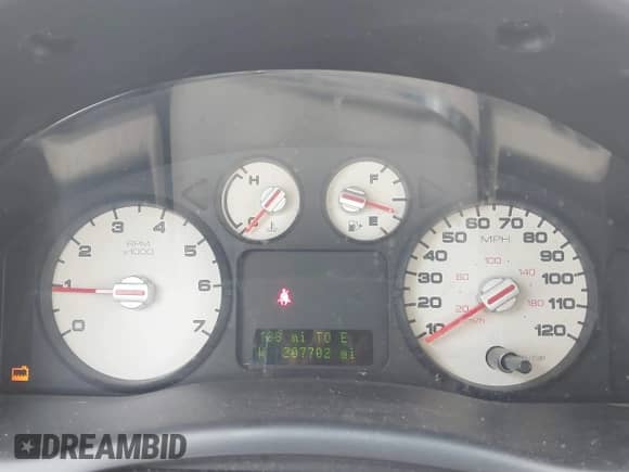 2006 Ford Freestyle Limited с VIN 1FMDK03106GA00530, выставлен на аукционе IAAI как лот 43317240 с пробегом 207 702 миль миль и . История ставок и продаж доступна на DreamBid. Изображение 7.