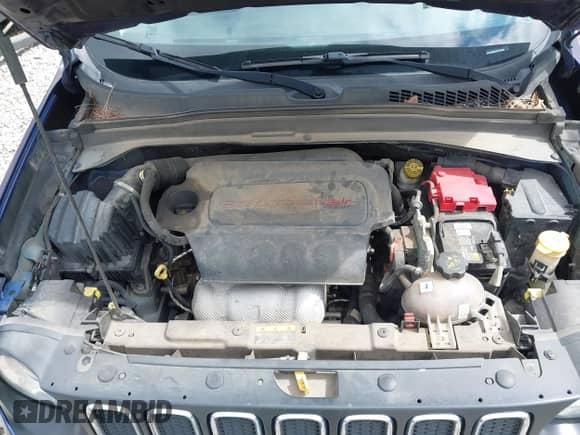 2018 Jeep Renegade Latitude with VIN ZACCJABB2JPJ20566, listed as a IAAI auction lot 43231790 with 138,514 mi miles and . Bid and sale history available at DreamBid. Image 10.