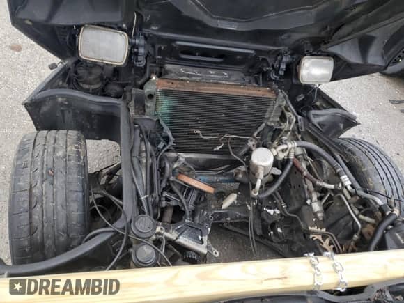 1984 Chevrolet Corvette с VIN 1G1AY0785E5136295, выставлен на аукционе Copart как лот 78778944 с пробегом Не указан миль и Списание • Salvage title. История ставок и продаж доступна на DreamBid. Изображение 11.