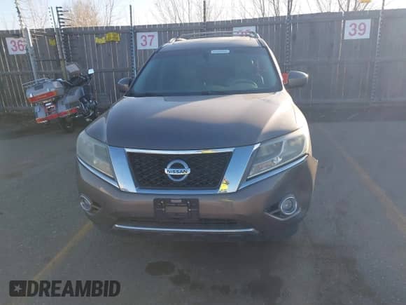 2014 Nissan Pathfinder SV with VIN 5N1AR2MM5EC688050, listed as a IAAI auction lot 41537739 with 130,238 mi miles and . Bid and sale history available at DreamBid. Image 12.