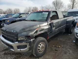 1998 Dodge 3500 with VIN 1B7MF3362WJ231356, listed as a Copart auction lot 42594415 with 273,855 mi miles and Salvage title. Bid and sale history available at DreamBid. Image 1.