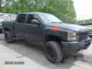2011 Chevrolet Silverado 1500 LS z VIN 3GCPKREA3BG268473, wystawiony jako IAAI lot #42248752 z przebiegiem 202 057 mil mil oraz . Historia ofert i sprzedaży dostępna na DreamBid. Obrazek 1.