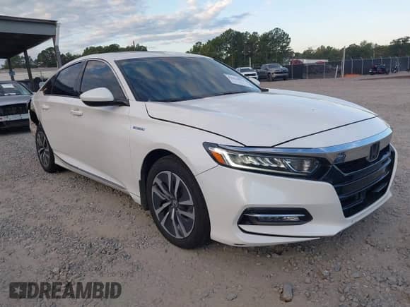2018 Honda Accord EX z VIN 1HGCV3F41JA003951, wystawiony jako IAAI lot #43423979 z przebiegiem 133 663 mil mil oraz . Historia ofert i sprzedaży dostępna na DreamBid. Obrazek 1.