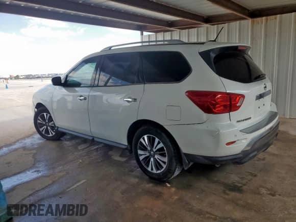 2017 Nissan Pathfinder SV with VIN 5N1DR2MN5HC908846, listed as a Copart auction lot 84612735 with 119,687 mi miles and Clean title. Bid and sale history available at DreamBid. Image 2.