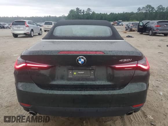2023 BMW 4 Series 430i z VIN WBA23AT0XPCM11087, wystawiony jako Copart lot #54893025 z przebiegiem 35 703 mil mil oraz Czysty tytuł • Clean title. Historia ofert i sprzedaży dostępna na DreamBid. Obrazek 6.