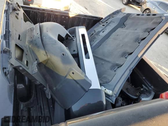 2009 Chevrolet Silverado 1500 Work Truck с VIN 1GCEC19C39Z182589, выставлен на аукционе Copart как лот 87196995 с пробегом 151 011 миль миль и Списание • Salvage title. История ставок и продаж доступна на DreamBid. Изображение 12.