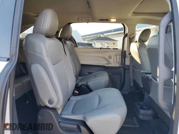 2023 Toyota Sienna XLE с VIN 5TDYRKEC5PS168036, выставлен на аукционе Copart как лот 90477905 с пробегом 80 040 миль миль и Чистый • Clean title. История ставок и продаж доступна на DreamBid. Изображение 11.