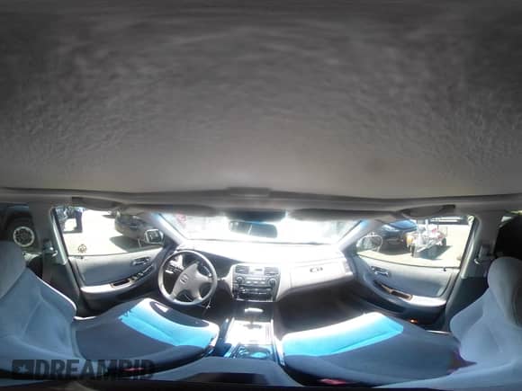 2002 Honda Accord SE с VIN JHMCG66872C024711, выставлен на аукционе IAAI как лот 42858160 с пробегом 294 180 миль миль и . История ставок и продаж доступна на DreamBid. Изображение 18.