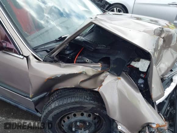 1993 Honda Accord z VIN 1HGCB7653PA064879, wystawiony jako IAAI lot #42482864 z przebiegiem 190 174 mil mil oraz . Historia ofert i sprzedaży dostępna na DreamBid. Obrazek 16.