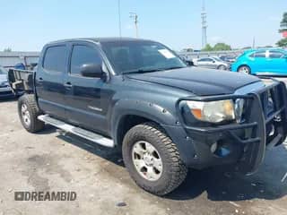 2010 Toyota Tacoma PreRunner z VIN 3TMJU4GN8AM101948, wystawiony jako IAAI lot #42655977 z przebiegiem 228 965 mil mil oraz . Historia ofert i sprzedaży dostępna na DreamBid. Obrazek 1.