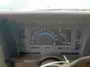 1993 Chevrolet Blazer z VIN 1GNDT13W2P2111444, wystawiony jako Copart lot #61199575 z przebiegiem 177 604 mil mil oraz Czysty tytuł • Clean title. Historia ofert i sprzedaży dostępna na DreamBid. Obrazek 9.