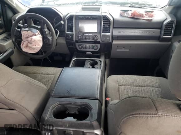 2017 Ford F-250 Lariat z VIN 1FT7W2B67HED66031, wystawiony jako Copart lot #67554285 z przebiegiem Nie podano mil oraz Szkoda całkowita • Salvage title. Historia ofert i sprzedaży dostępna na DreamBid. Obrazek 8.