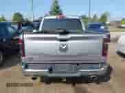 2019 Ram 1500 Limited z VIN 1C6SRFHT6KN700554, wystawiony jako IAAI lot #43144329 z przebiegiem 93 691 mil mil oraz . Historia ofert i sprzedaży dostępna na DreamBid. Obrazek 16.