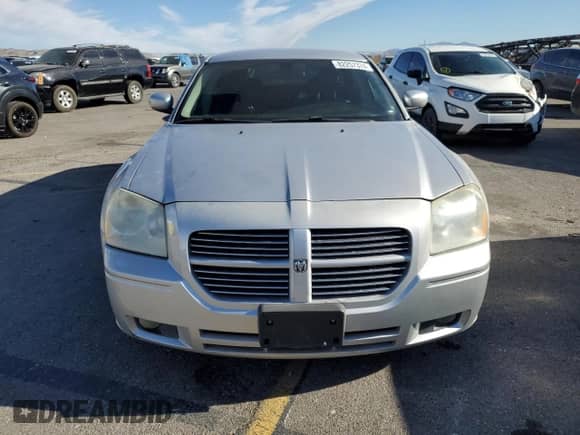 2006 Dodge Magnum z VIN 2D4FV47V76H494448, wystawiony jako Copart lot #82257374 z przebiegiem 155 877 mil mil oraz Szkoda całkowita • Salvage title. Historia ofert i sprzedaży dostępna na DreamBid. Obrazek 5.