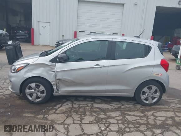 2021 Chevrolet Spark LS z VIN KL8CB6SA3MC227759, wystawiony jako IAAI lot #42720117 z przebiegiem 50 758 mil mil oraz . Historia ofert i sprzedaży dostępna na DreamBid. Obrazek 14.